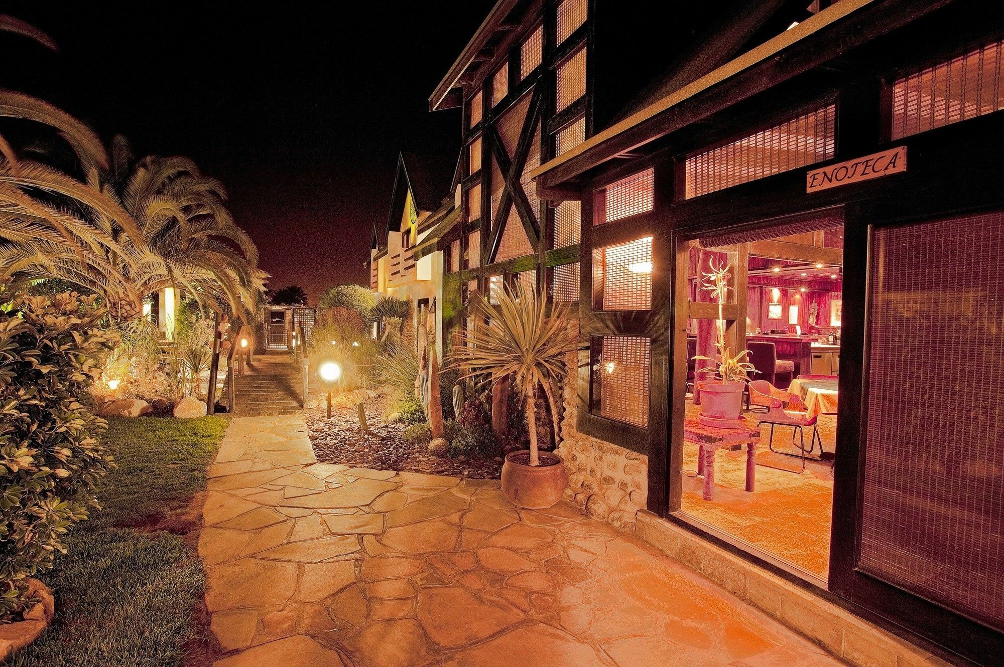 סווקופמונד Giardino Boutique Hotel מראה חיצוני תמונה